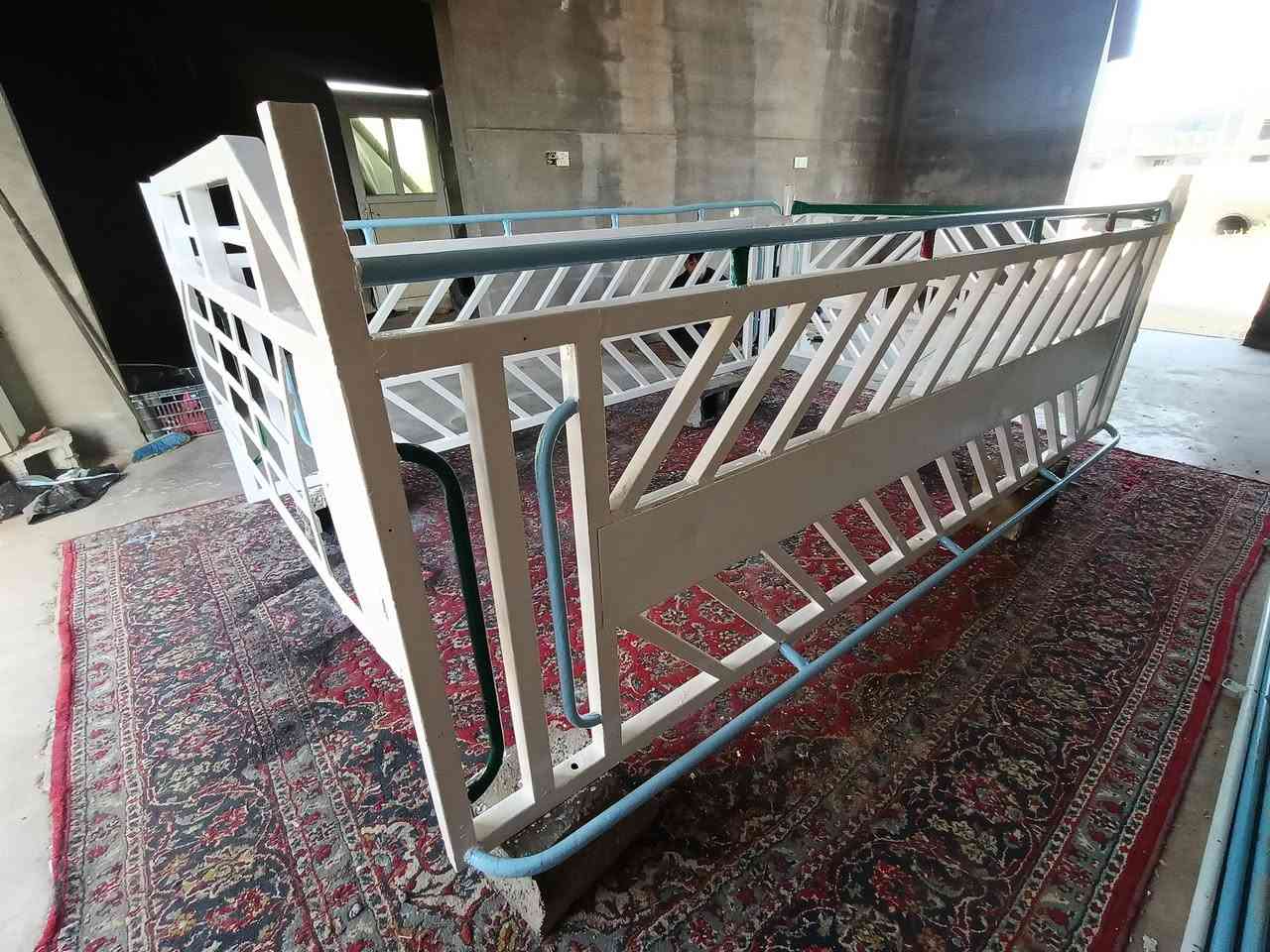 جەمجەی کیای ٢٧٠٠ لە بۆ ٣٠٠٠ دەبی واتا سێ هەزاری دەسکردی قەرەمان حەدادە سبوخی تازە بی شکانو خایس مشتەریت نامە بنیرە یا تەلەفۆن بکە شوێن هەولیر ***********
