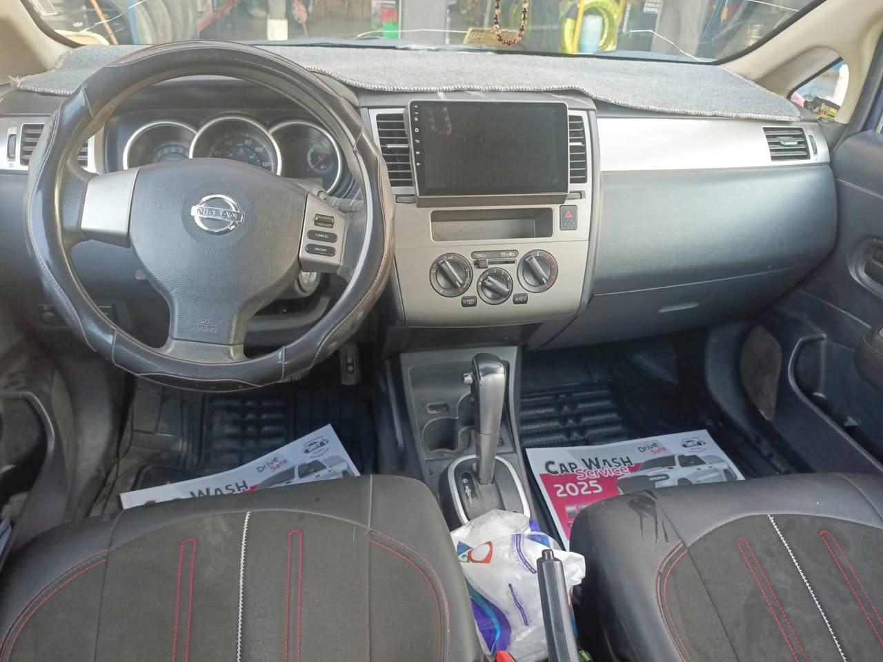 فيرسا للبيع2010
السعر 78
لايت زنون تحكم بل مبايل 
شاشه وكامره خلفيه 
تبريد تدفئه 
كامله 
مكانها الحريه 
***********
