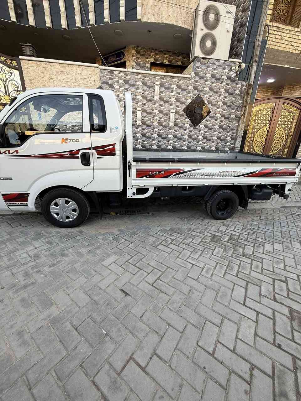 السلام عليكم كيا بنكو  2025ماشيه 12الف بغداد رقم ***********
