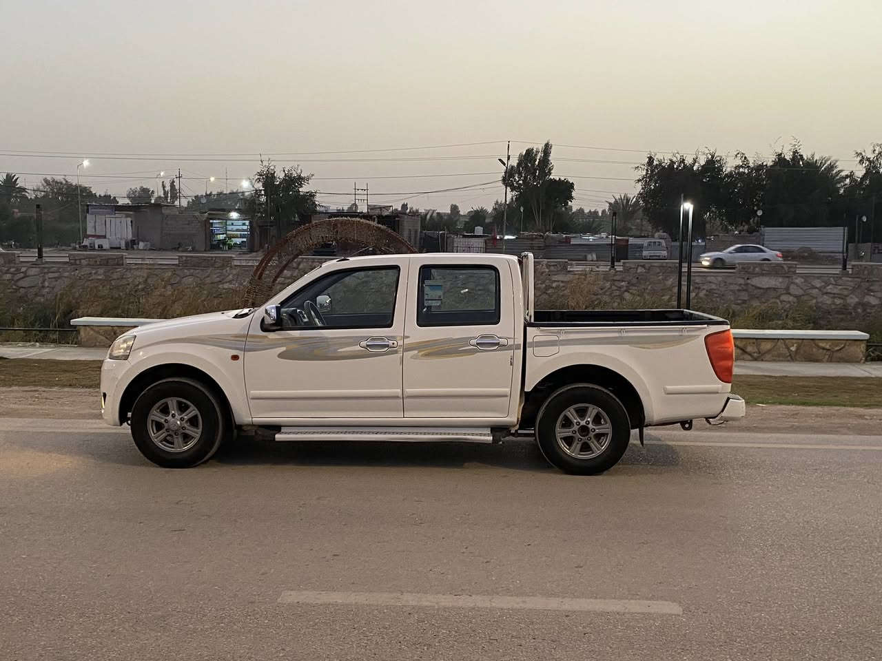 اسلام عليكم سيارة بيكم كريت ويل  موديل 2015 للبيع كير او محرك جديد سياره مكفوله السعر  (( 90 )) او بيها مجال للشراي   ***********
