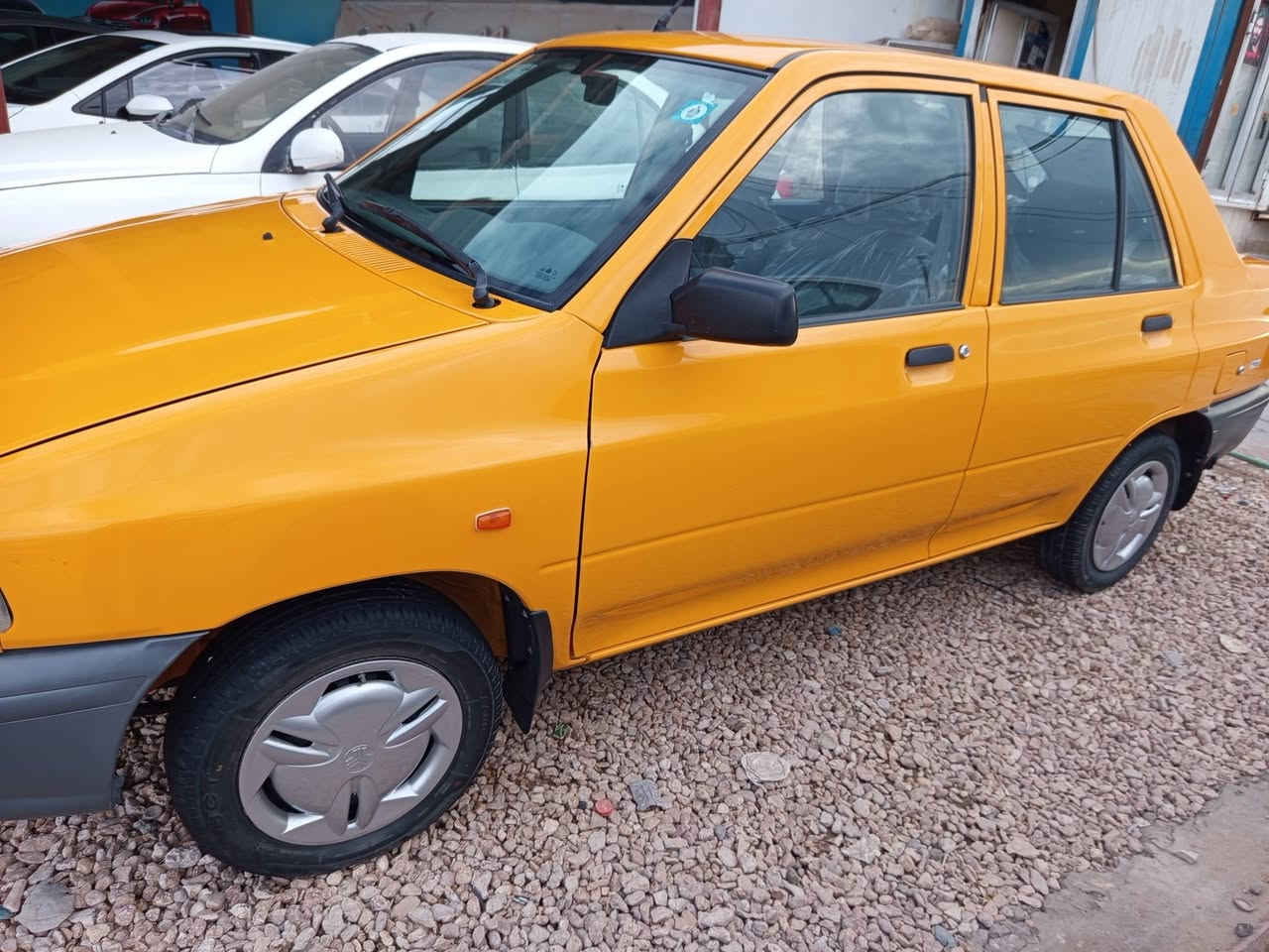 السلام عليكم
سايبا 2025
جاهزه مكينه كير حداديه تبريد ثلج 
سياره مابيه نقص 
ماشيه 65000 
بسم سالم 
السياره ع وضع الشركه بيها فقط بارد قليل كلش اقل الشبر 
للاستفسار ***********
***********
