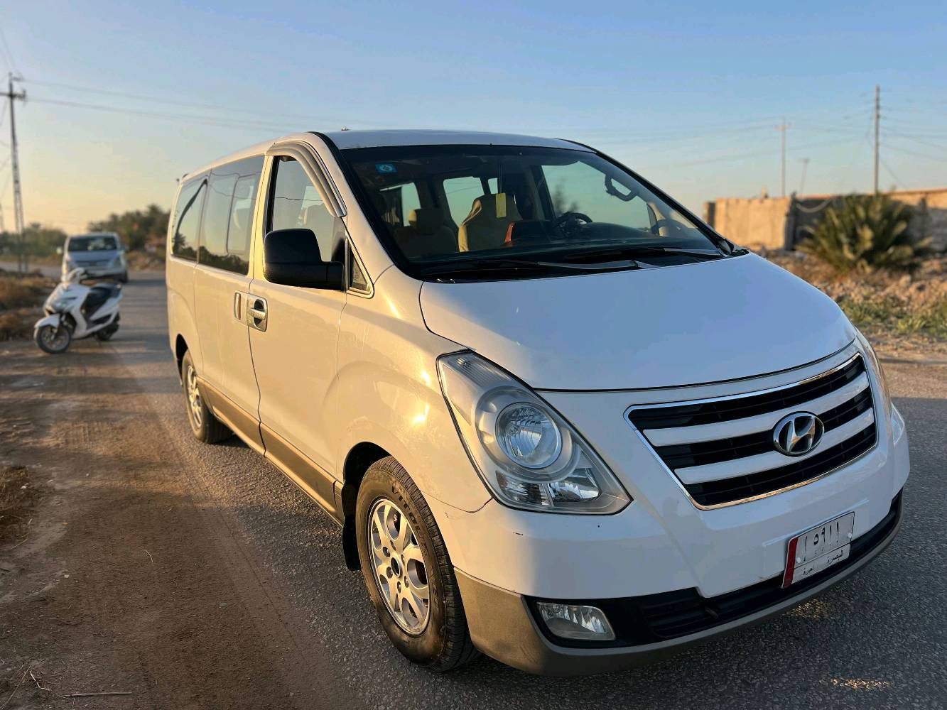 ستاركس مفتوح للبيع

مديل 2009
مبدل بنيد
سياره مكفوله من الصبغ
بيه بارد بالجاملغ الخلفي جهة العبري وجاملغ الامامي ركن شويه
سياره بسمي مصفره من الغرامات
سعر 125$  بيه مجال
رقم الهاتف ***********