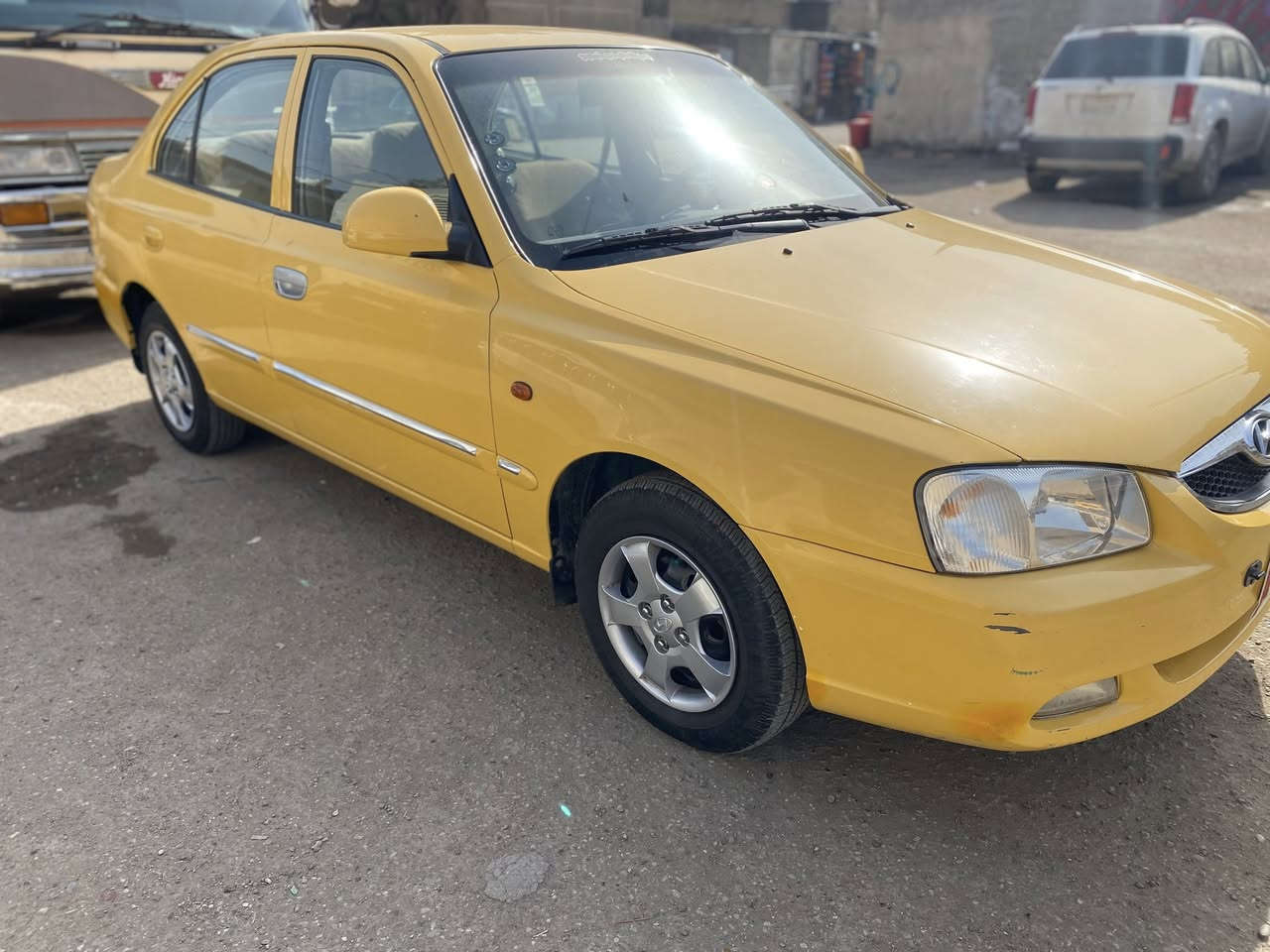 فيرنا ٢٠١٤  رقم بغداد مكانها بغداد الشعب سياره جاهزه للأخير 
للبيع او المراوس بخصوصي اوتو حسب القناعه
***********
