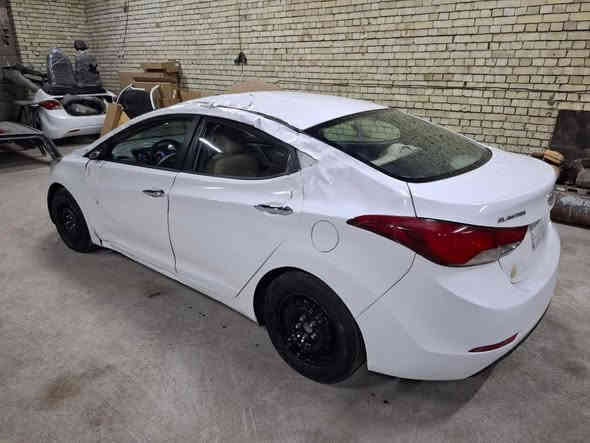 السلام عليكم خوان للبيع هونداي النترا خليجي موديل 2016 رقم ذي قار ألماني تحويل مباشر السياره بيهة حادث ابيعها علة حادثهة شغاله وتمشي كير محرك جدد الاستفسار الاتصال *********** مكان بغداد بغداد
