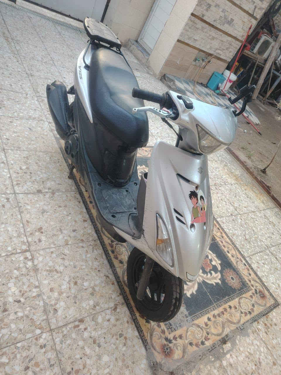 السلام عليكم ادرس حديث للبيع
الدراجه جااهزه من كلشي كهربائيات كلهن جاهزات 
اي نقص مبيها 
مكاني كربلاء سيف سعد 
***********
