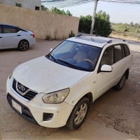 2013. تيكو كاملة وشغالة التبريد ثلج گير ومحرك تمام. كهربائيات شغالة  م...