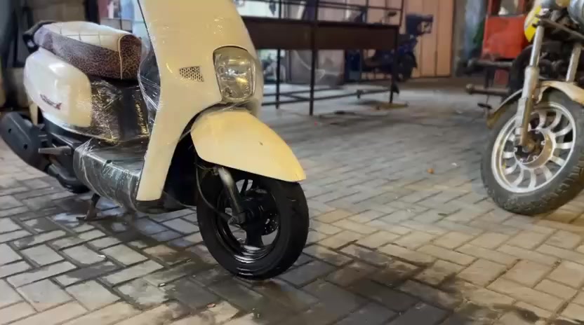 سلام عليكم دراجه بوليسي مديل 2015 بعدهي وكيل السعر 1150 وبيه مجال للشراي *********** مكاني بصره ابو الخصيب العوجه والدراج نوزل مو كابريته
