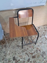 اغراض مستعمله نضيفه   الميز المكتبي ب٦٠  الرحلة ٢٠ السبورة هاي اكبر قي...