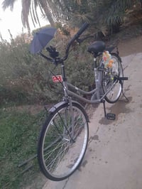 بايسكل BD موديل 25 للبيع  السعر 180وبي مجال الشراي يتصل 07715642194