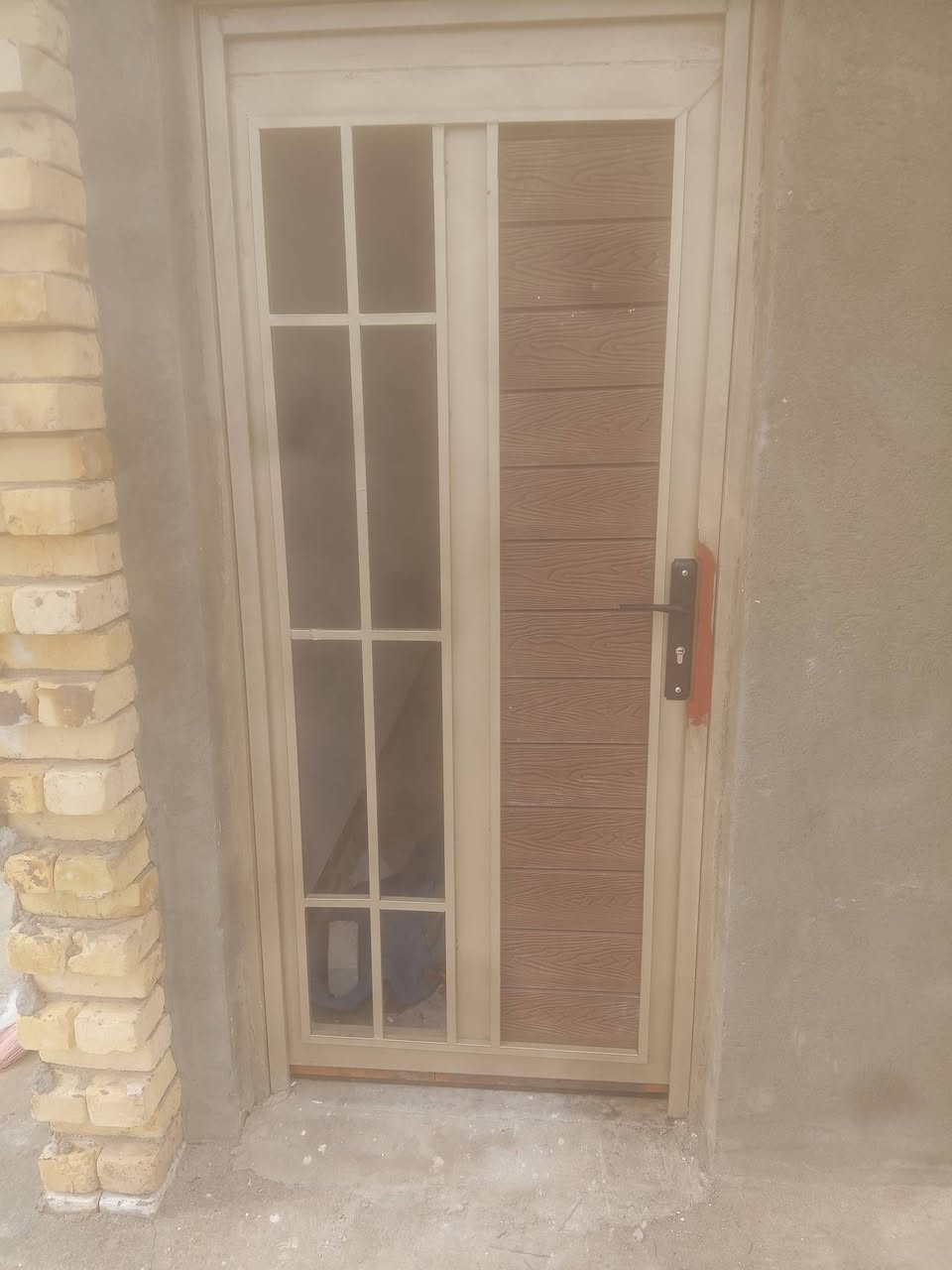 سلام عليكم مستعدين تجهيز باب وشباك حسب طلب زبون نقد واقصاد تواصل هاتف ***********
