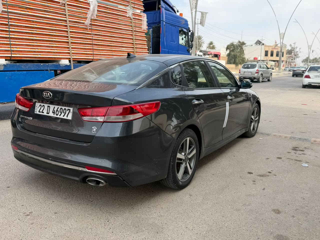 للبيع اوبتيما 2016 رقم أربيل بسمي 

محرك 2400  بلادي ممفتوح

الضرر جاملغ وبنيد ولجاملغ الثاني رش

مابيها اي نقص

السعر108 بيه مجال بسيط 
 مكاني ديالى بعقوبه ***********
