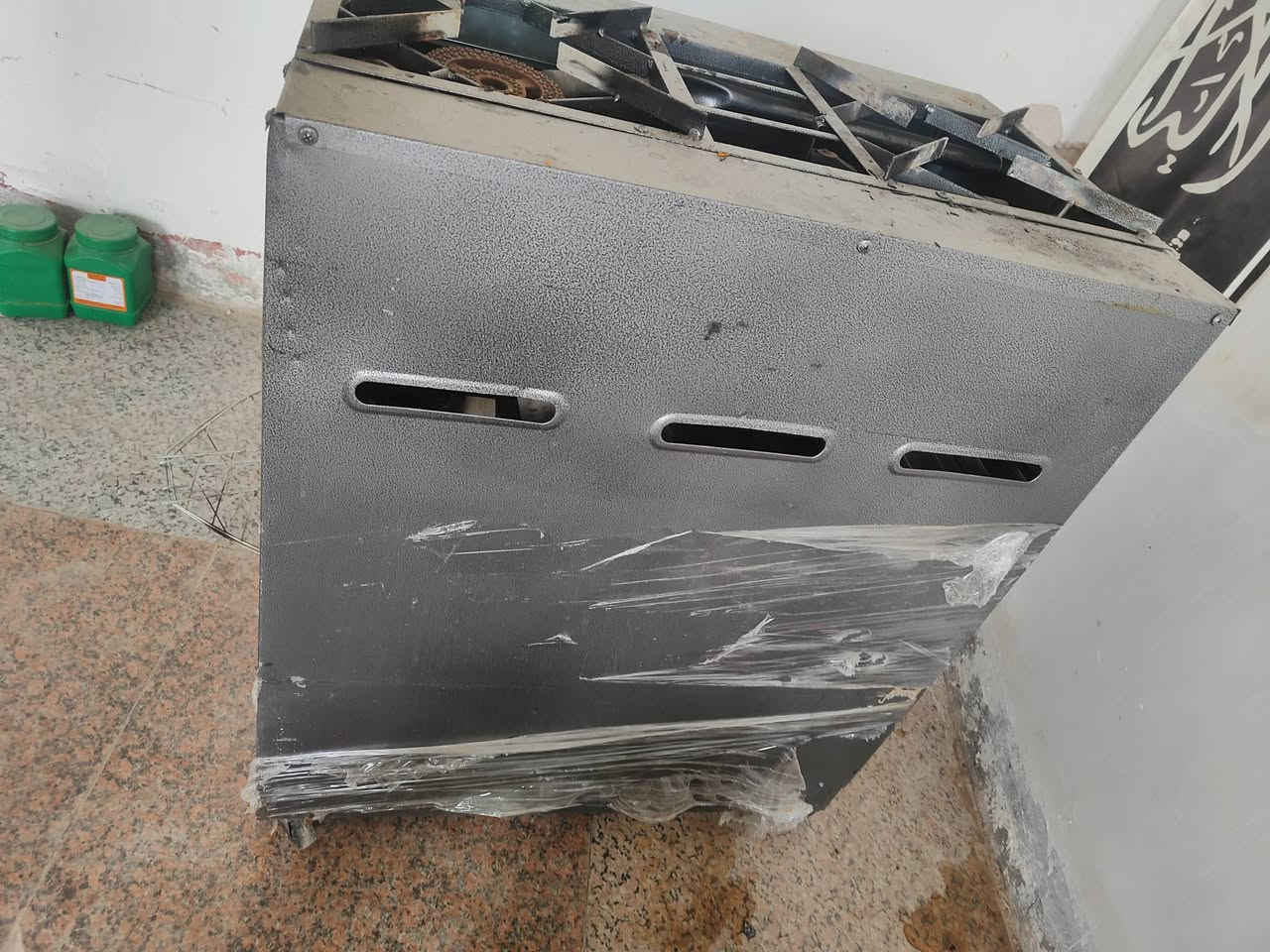 طباخ مطاعم جديد استخدام سبوع فقط السعر 150 وبي مجال مكانه الحله
رقم الهاتف ‏‪0782 482 3670‬‏
