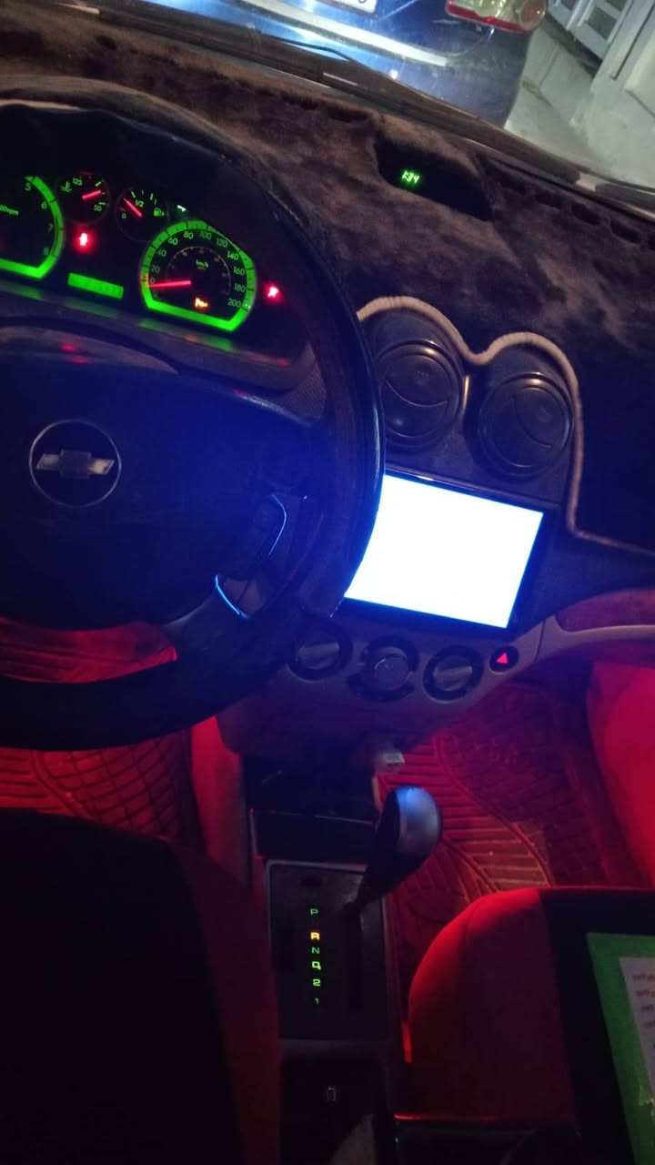 افيو موديل 2009 حادثه جامل وباب مابيه نقص شاشه كامره كير اوتماتيك محرك 1600 رقم انبار مشروع وطني يعني اي مكان بلعراق تتحول هزه جديده  بعد 11 شهر بيه *********** مكاني بغداد الحريه
