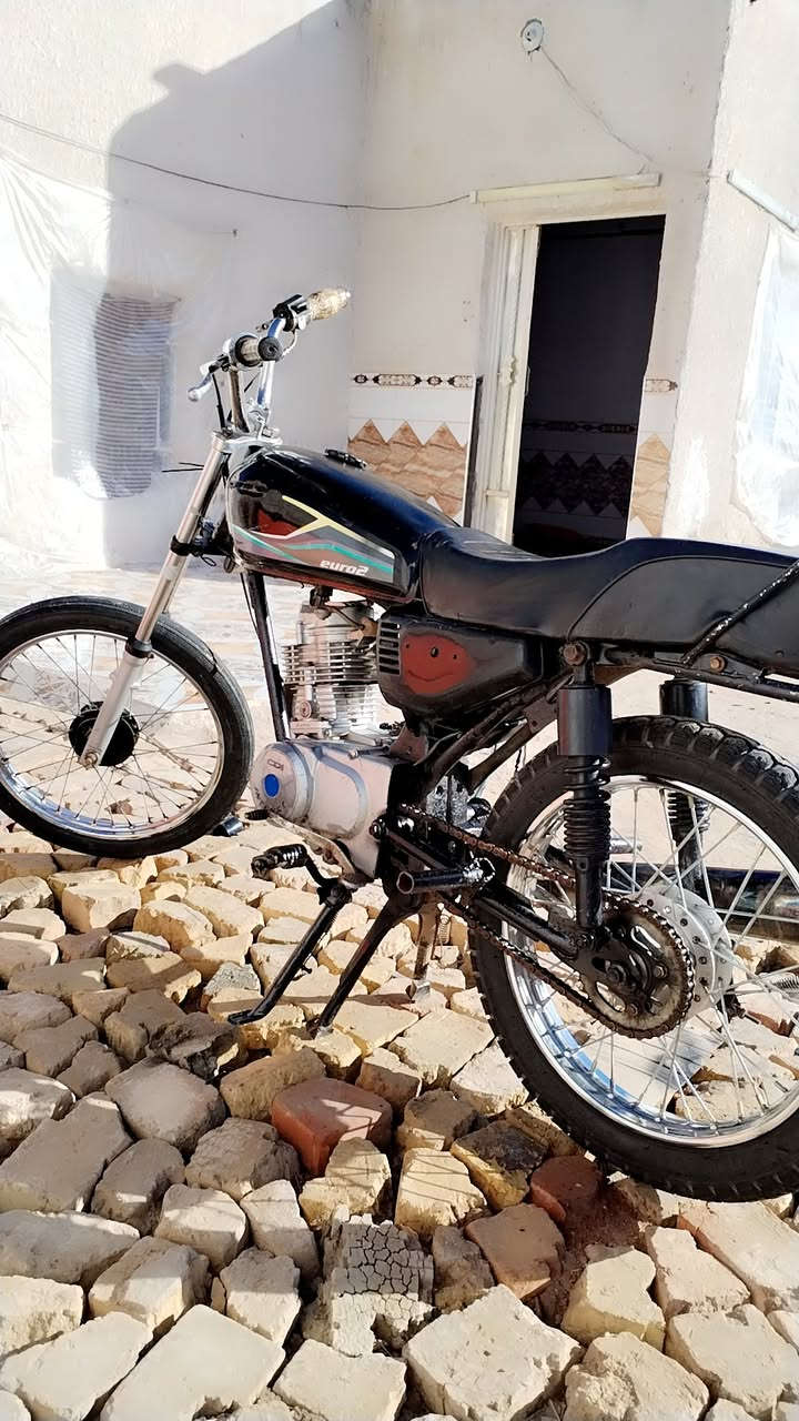 دراجه نامه للبيع الدراجه بدون اوراق دراجه سرعه ونضافه فول دراجه احله من الصوره ما ناقصها شي المكان ميسان الطبر الشراي يتفضل خاص وبخدمته سعر مناسب


**إذا كنت صاحب هذا الإعلان وتريد حذفه لأي سبب، رجاءا أرسل رسالة إلى الدعم الفني**