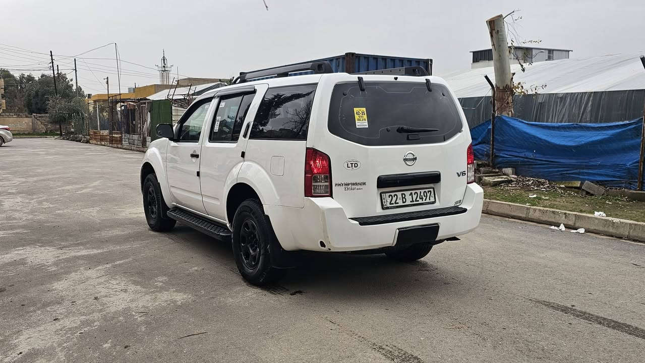 السلام عليكم
نيسان باتفندر للبيع او مراوس 
موديل. 2007. السعر.  88 ورقة 
باتفندر محرك حجم ستة سلندر 
محرك 4000 محرك وكير شرط شرط 
سبعة راكب تبريد قطعتين شغال 
شاشة وكامرة وحساسات 
رقم وسنوية جديد لي 28
شرط التحويل والوكالة 
سيارة جاهزة جاهزة جاهزة للاستفسار 
***********
***********.   موصل المحاربين
