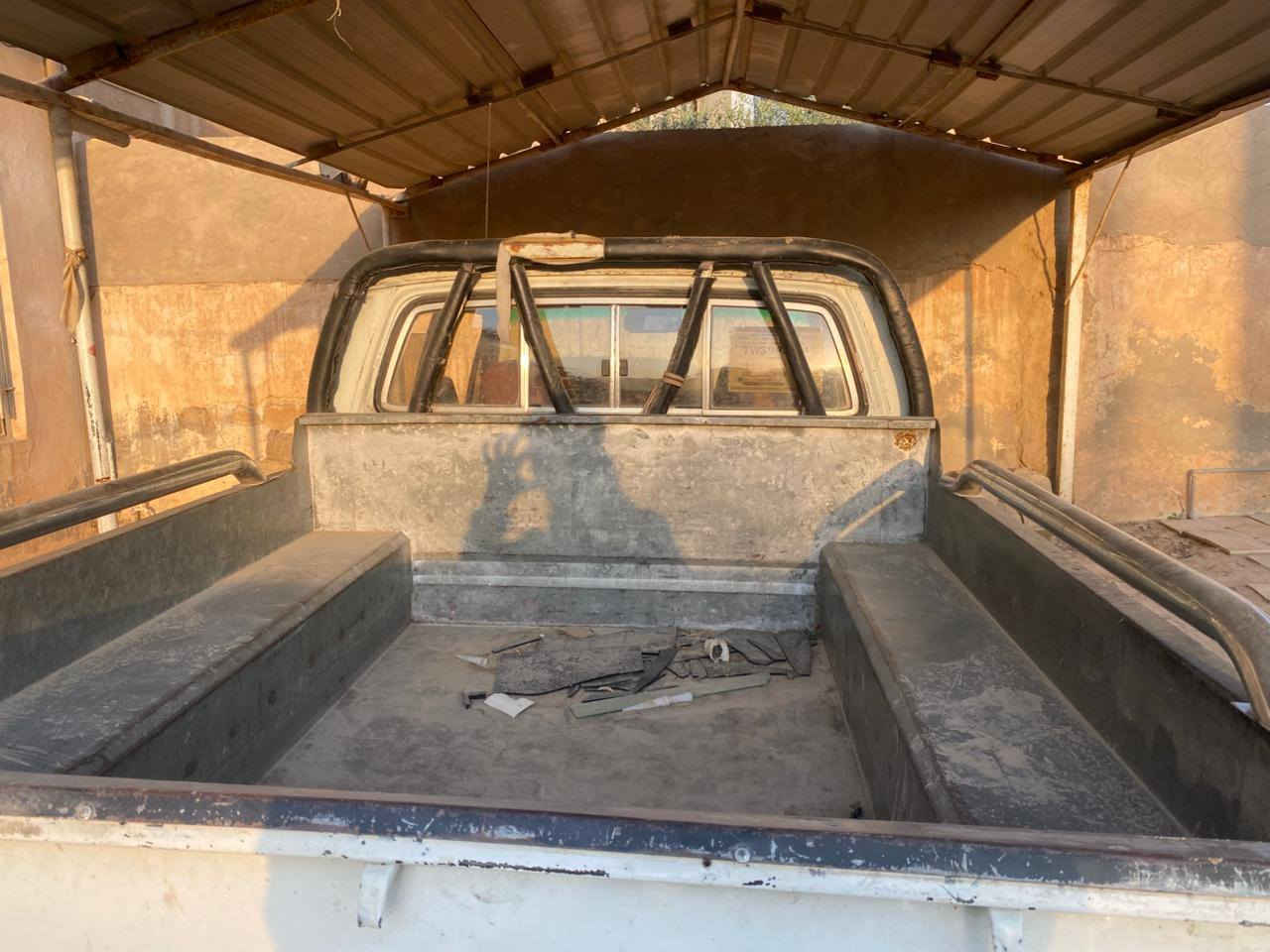 السلام عليكم
بيكم تيوتا موديل 83 رقم نينوى انكليزي باقي فقط على استلام اللوحات سنويا جديدة سيارة داخله تعمير كامل جواها طخم تايرات جدد باقي يعوزها فقط صبغ جاملغ يسار وبونيد السعر 35 وبيها شويا مجال 
***********
