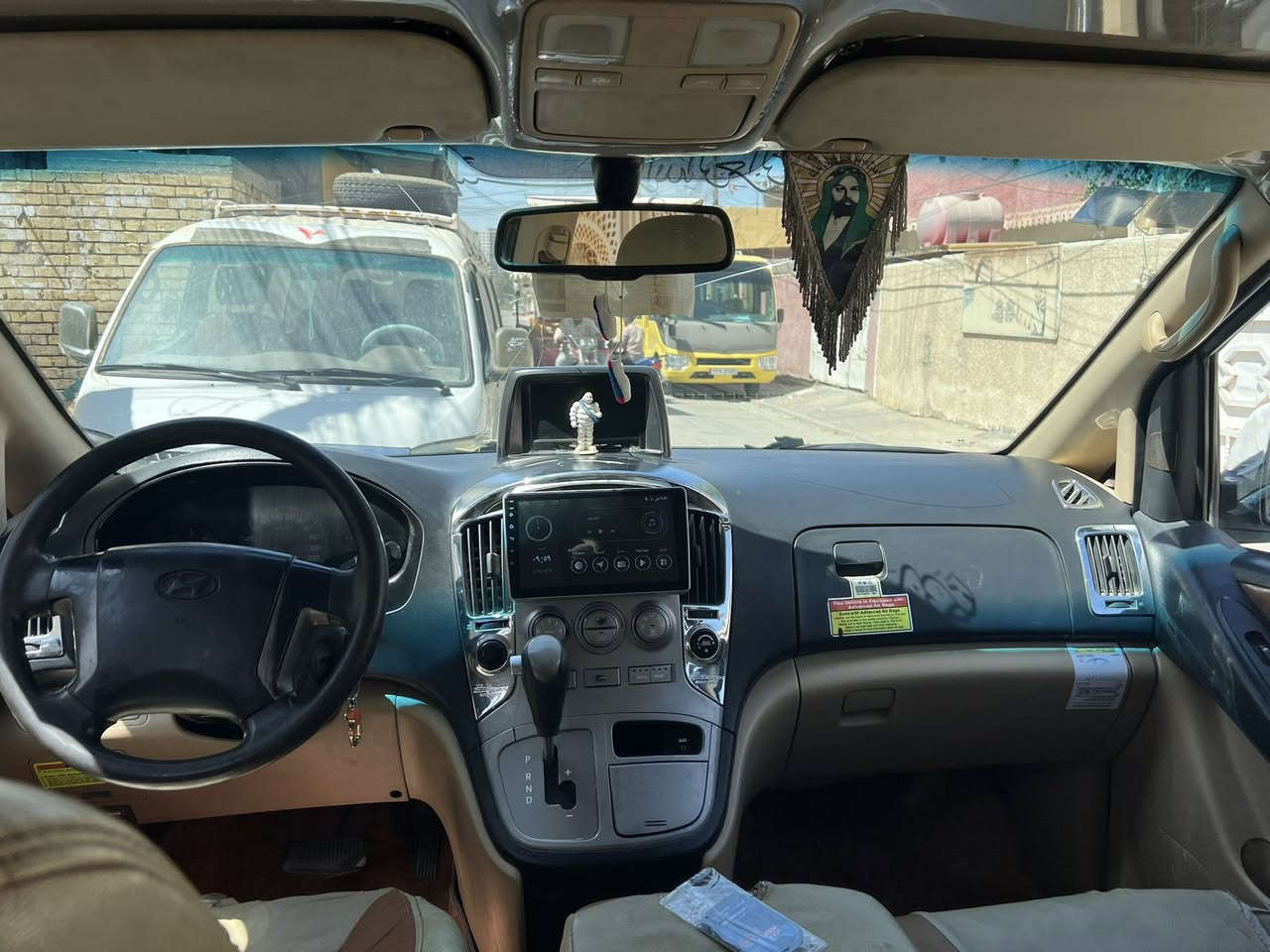 السلام عليكم ستاركس 2009 مفتوح محور سبلاين 12 اوتماتيك كير ومكينه واكسل مكفول منظومه تبريد كامله جديد حداديه دوشمه وسفري وتنته نايلون تخم تاير سياره بسمي شخصيا مصفره خط وبحث السعر 140 استفسار اكثر  ***********
