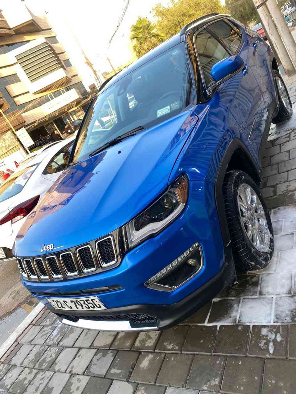 جيب كومباس موديل ٢٠٢١ كامل مواصفات عدى الفتحة لمتد حادثها كما موضح بالصورة جاملغات ثنين و الشراي اتصل على هذا الرقم 
***********
