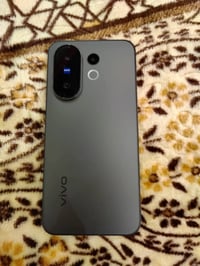 من رخصة صاحب الكروب  VIVO X200 FE   الجهاز غني عن التعريف نضافة كلش عا...