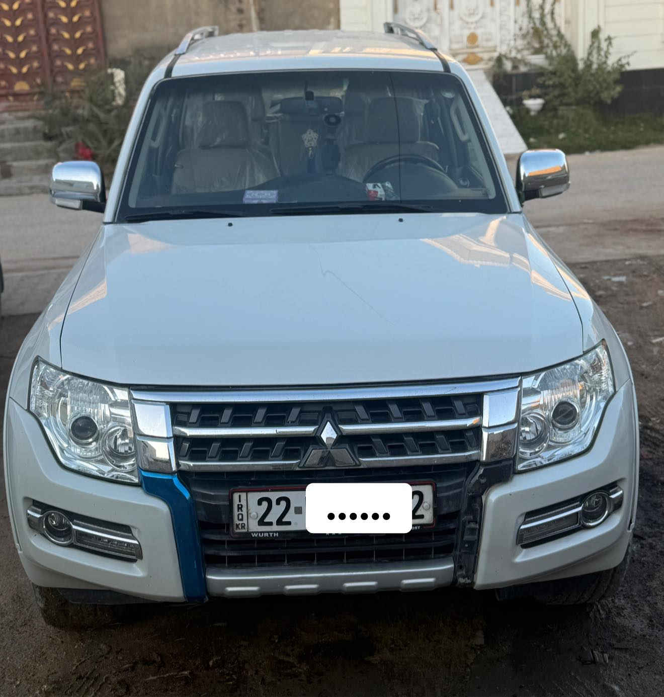 باجيرو للبيع مديل 2020السيارة حلوة ونضيفة كير محرك مكفولات ماشية 100الف السعر 193وبيها مجال عنوان النجف الاشرف رقمي  ***********
