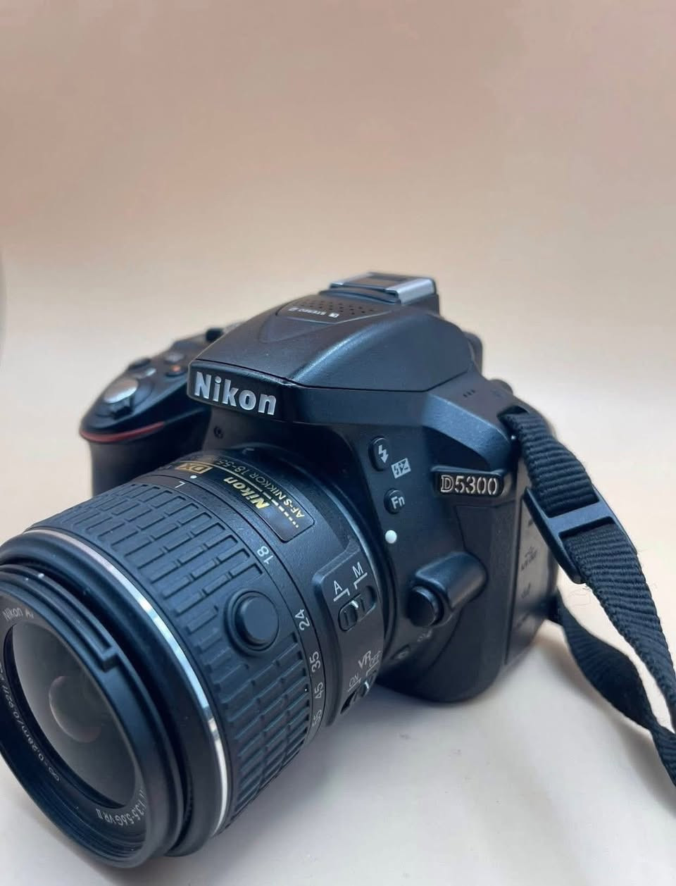 🔸متوفر لبيع
🔸نيكون 7000-عدسه 140 شتر26k
🔸نيكون 7000-زوم70-300.
🔸نيكون 5300 ملحقات اصليه 3k
🔸نيكون 3200 ملحقات اصليه -كارتون
🔶يوجد توصيل مع ظمان لبيع


**إذا كنت صاحب هذا الإعلان وتريد حذفه لأي سبب، رجاءا أرسل رسالة إلى الدعم الفني**