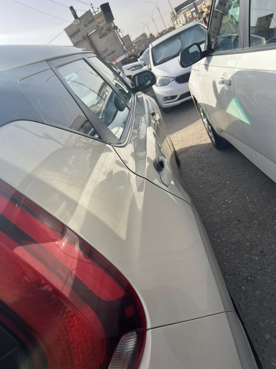 صول ٢٠ فول مواصفات عدا فتحه
مكينه ٢٠٠٠ دوش 
وسعرهه ١٣٣ وبيه مجال
تفاصيل اكثر ***********
