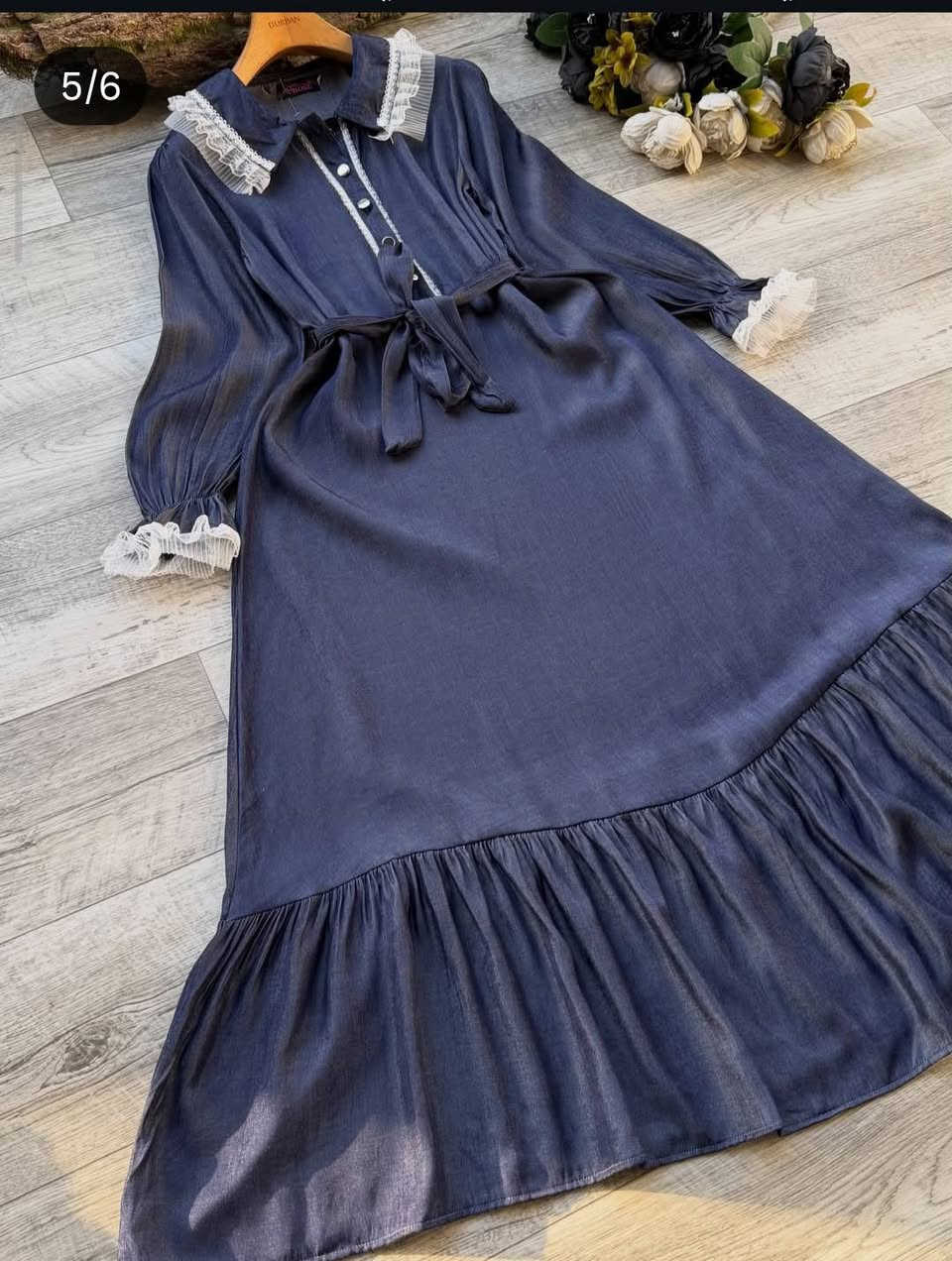 #جديدـرسوله٩٢
فستان طويل 
قياس ٣٨ال٤٨


**إذا كنت صاحب هذا الإعلان وتريد حذفه لأي سبب، رجاءا أرسل رسالة إلى الدعم الفني**