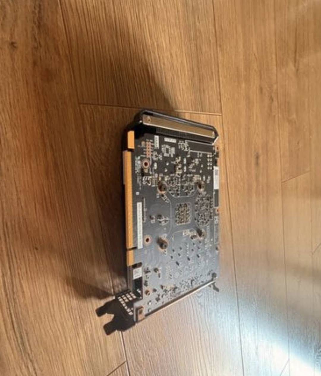بالله عليكم هاد منظر
Rtx 5060ti

أقسم بالله مالي عرفان كيف بدي قول ل باقي القطع هاد سيدكم 🫤🫤


**إذا كنت صاحب هذا الإعلان وتريد حذفه لأي سبب، رجاءا أرسل رسالة إلى الدعم الفني**