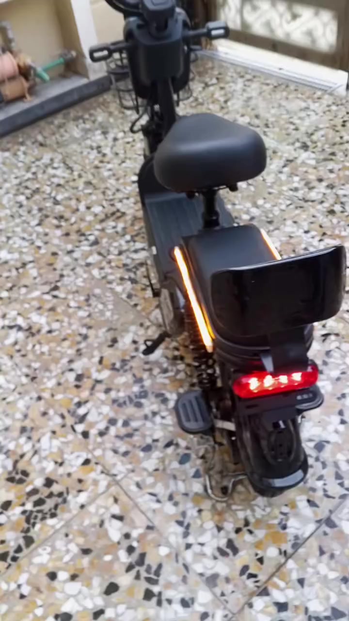 السلام عليكم دراجة للبيع حجم 14 الدراجة جديدة بمعنى الكلمه تتكون من 2بصمة 2اسويج 2 قفل تاير اشاير يمنة يسرة لايت عالي ناصي رماش السعر 350 وبيعة مجال بصيط حك الحية مكان بغداد حي الجهاد الشراي ايطبلي خاص


**إذا كنت صاحب هذا الإعلان وتريد حذفه لأي سبب، رجاءا أرسل رسالة إلى الدعم الفني**