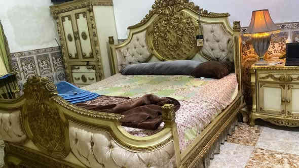 السلام عليكم غرفه نوم كويتي سعر مليون و200 وبيها مجال عنوان الزبير ***********
