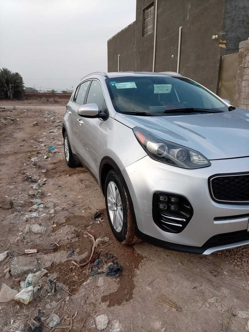 سلام عليكم كيا سبورتج موديل 18 بغداد الدولي الجديد سنويه ماساقطه وارد أمريكي جاملغ صبغ وبنيد سطحي وحسب السونار مكينه 2400 ماشيه 61 الف مكينه كير حداديه جديده تخم تأيز سياره جاهزه مكاني بابل مكينه كير حداديه جديده السياره جديده وضع الشركه  رايد  مراوس بتيران اكاديا او بيع السعر 145  الرقم   ***********
