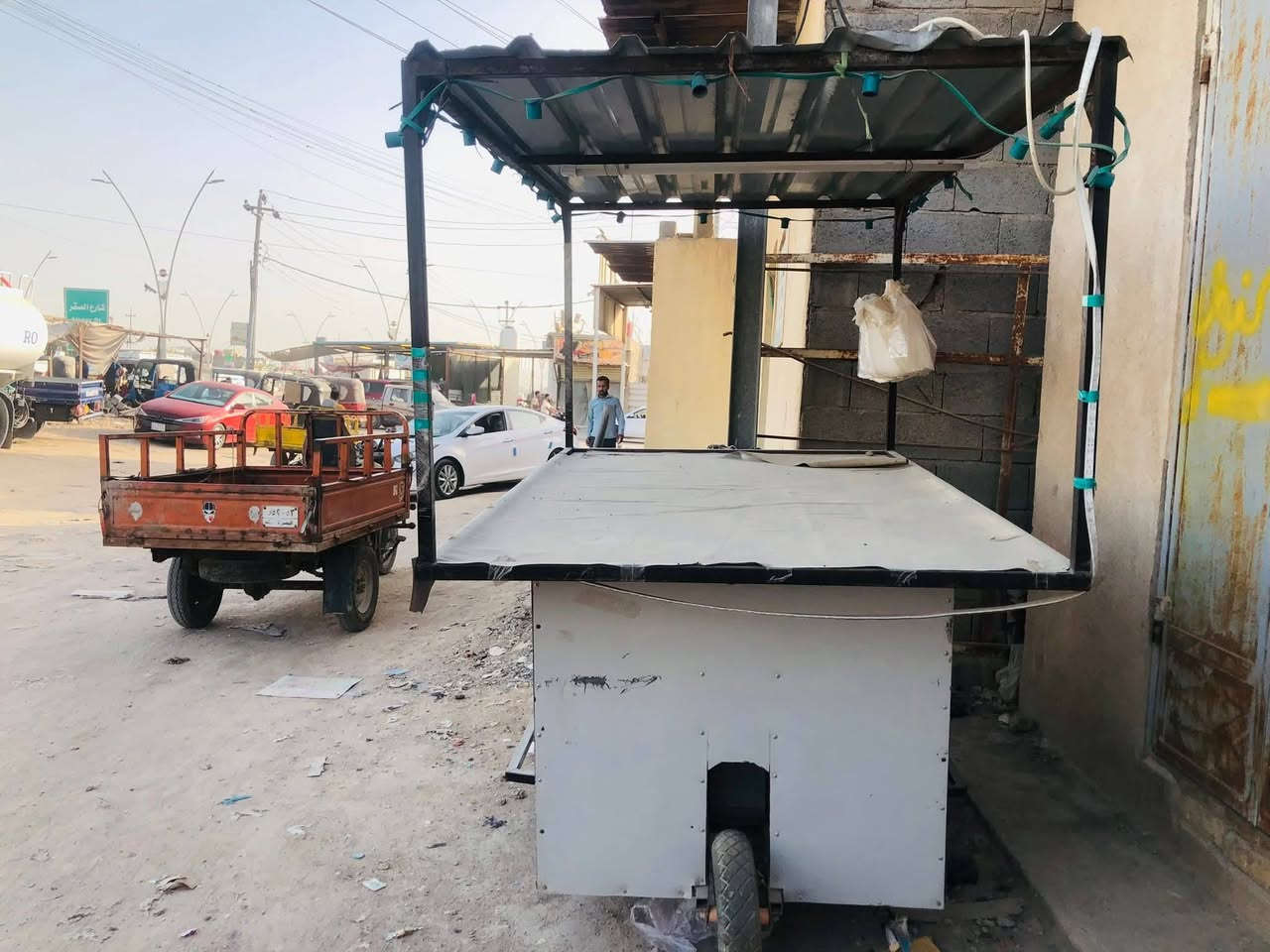 عربانه للبيع تفصال شغل مرتب وكلش قويه مال شغل خير من الله كلشي تشتغل جايك رمضان حلويات شرابت عصائر كلشي تشتغل مخزن داخلي كلش جبير سقيفه تفصال كهربائيات بيها بس جيبها وبصط استخدام قليل وقويه ومرتبه مكاني نواب الضباط البصرة السعر 350 قفل
***********
