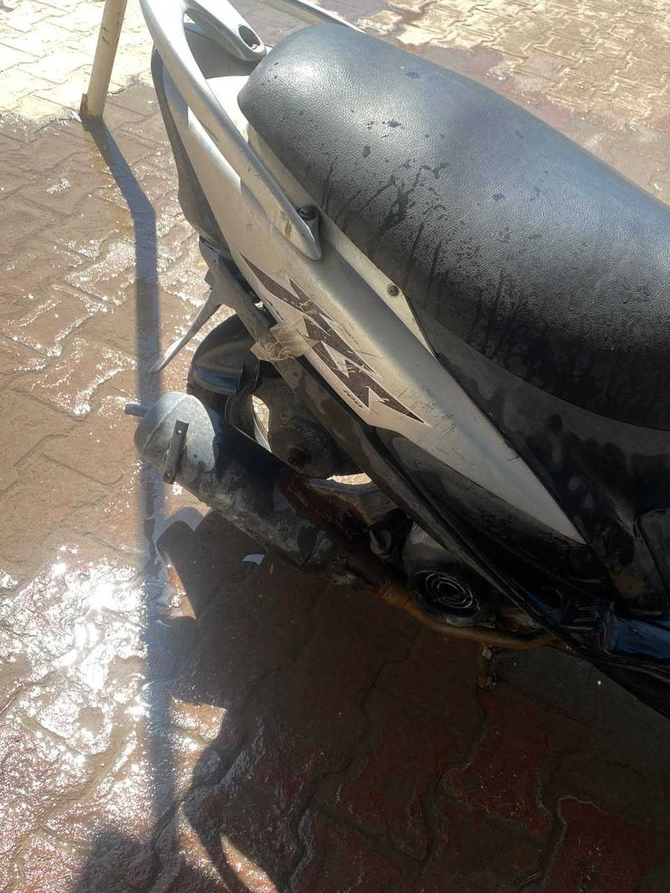 السلام عليكم  دراجه ماكس عدله للبيع الدراجه مفتوحه بس ولفات الكهربائيات كلهه شغاله دراجه هندر عوزه بس سلف السعر 350الف وبيها مجال قليل كلش حك الجيه


**إذا كنت صاحب هذا الإعلان وتريد حذفه لأي سبب، رجاءا أرسل رسالة إلى الدعم الفني**