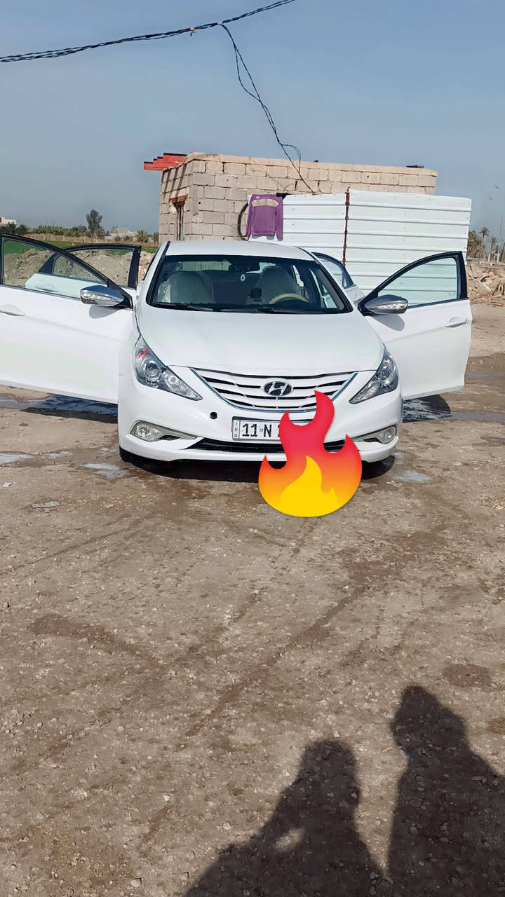 يا الله سوناتا 13 شكل ال 14 مكفوله كفاله عامه ما عده بارد قليل بل جاملغ الامامي الايمن فول مواصفات عده بنراما تحكمات استيرن اشاير مري  مري شفط شفتات سرعه 3 انضمه قياده شاشه كامره دواره مكينه 2400 رقم بغداد ب اسمي مداور ثاني يوم حساسات خلفيه 5 ويل كب ما تخسر عليه الف دينار السعر 145 وبيه مجال المكان نجف ***********
