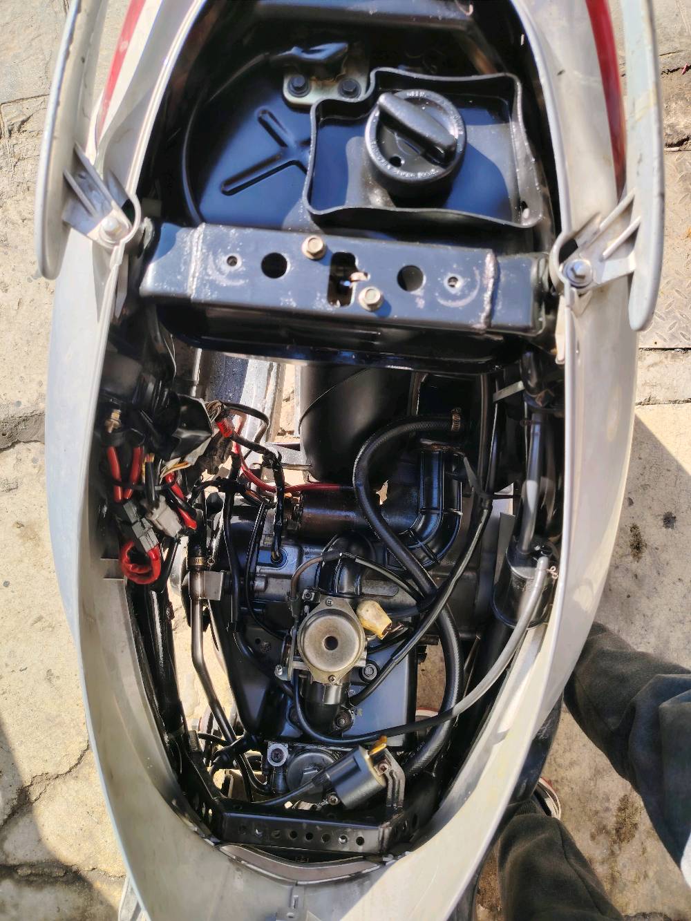 بغداد
بريز مال بيت كفرات ختم واحد دراجة نضيفه محرك نضيف مبدل بس ولفات ما مجفت 