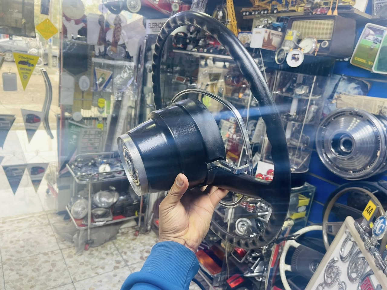 الغالين
غراض 

مارسيدس 
بتره

***********
