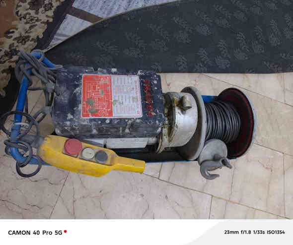 سلام عليكم ونج تركي كامل 
مع عرباين عدد 2 نضافة وسط 
السعر 650 الف
مكان كفاءات العبيدي 
***********
