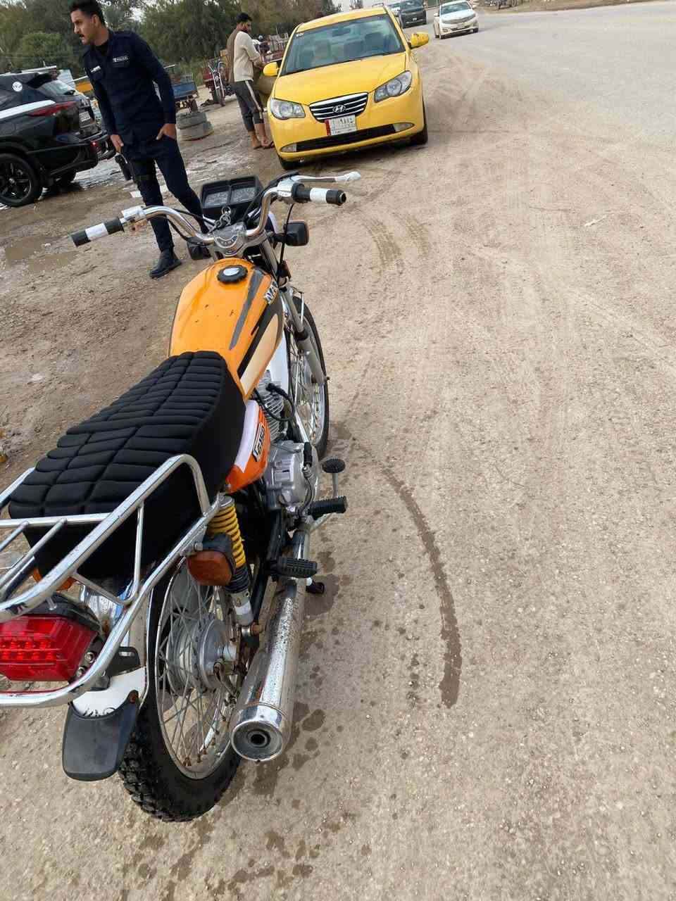 سلام عليكم للبيع دراجه نامه اصلي شلامجه موديل 2022اوراق اصولي وكيلهه نوار  دراجه مكفوله كفاله عامه  جيب مصلح وياك وافحص شوفت عينك واحله من الصور هم مانقصهه برغي كامله مكمله ب 900وبيهه مجال  رقم: ***********
مكاني ديوانيه مركز
