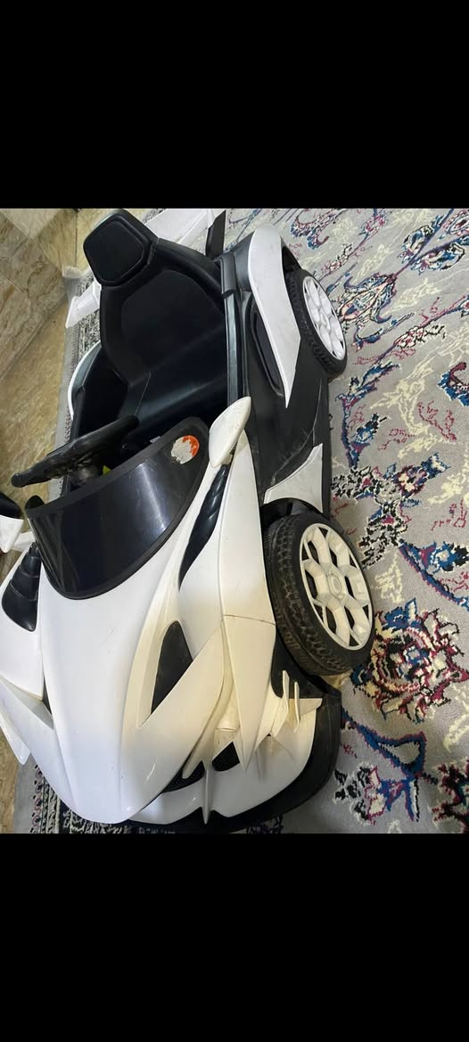 السلام عليكم سياره تشتغل  وريمونت بيها بس متمشي سريع 50 الف عنوان دوره ابو دشير 
***********
