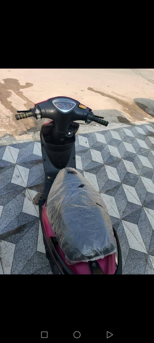 سلام عليكم ماكس عدله شرط شلعه ومعدل تشك لكاع مزوده 55ونضيفه كلش 750وبيها مجال ناصرية الصخيين 
***********
