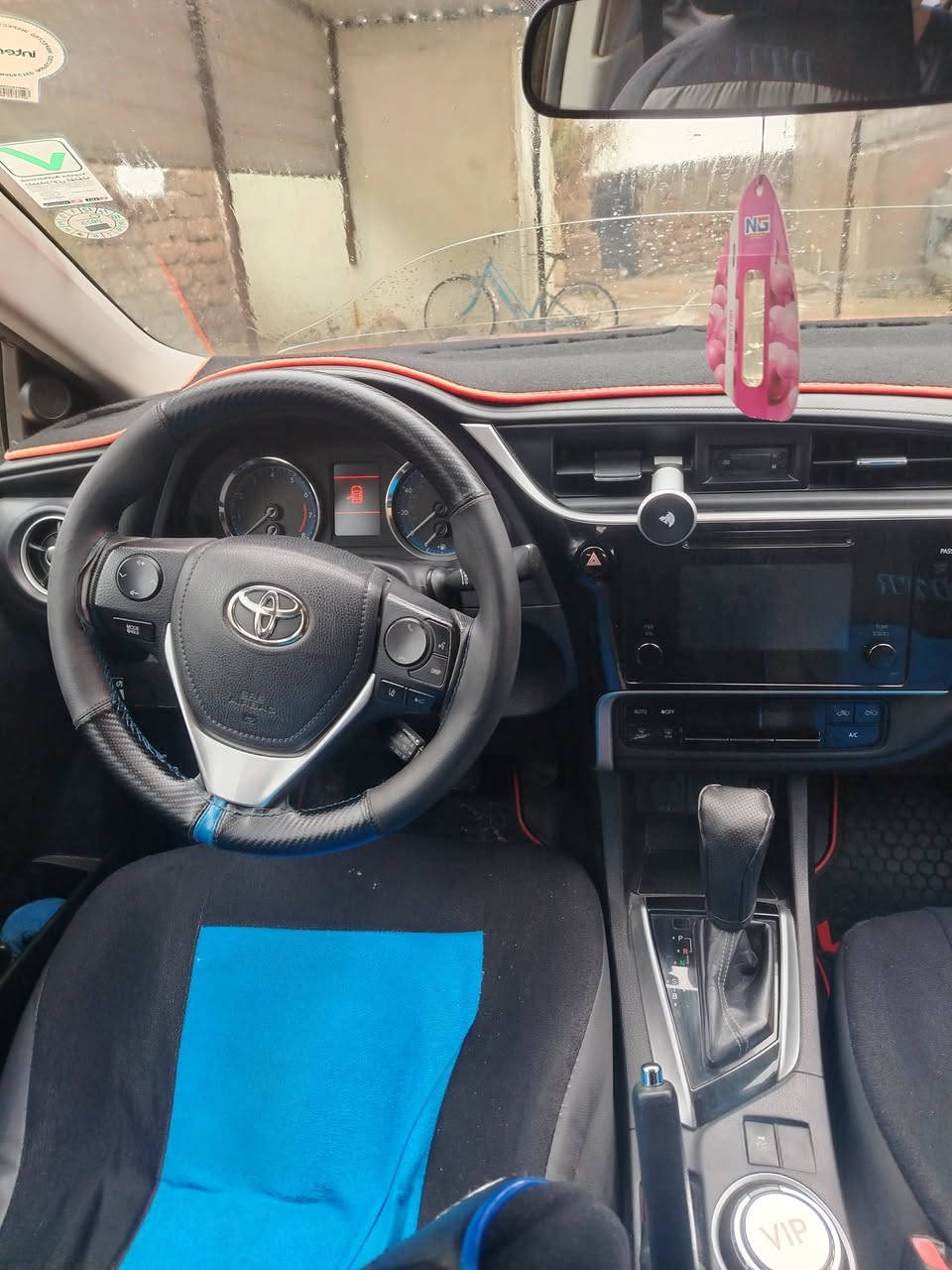 السلام علیکم سيارةكورلا2017 للبيع السعر
140وبيها مجال العنوان القياره قرية الحود
***********
