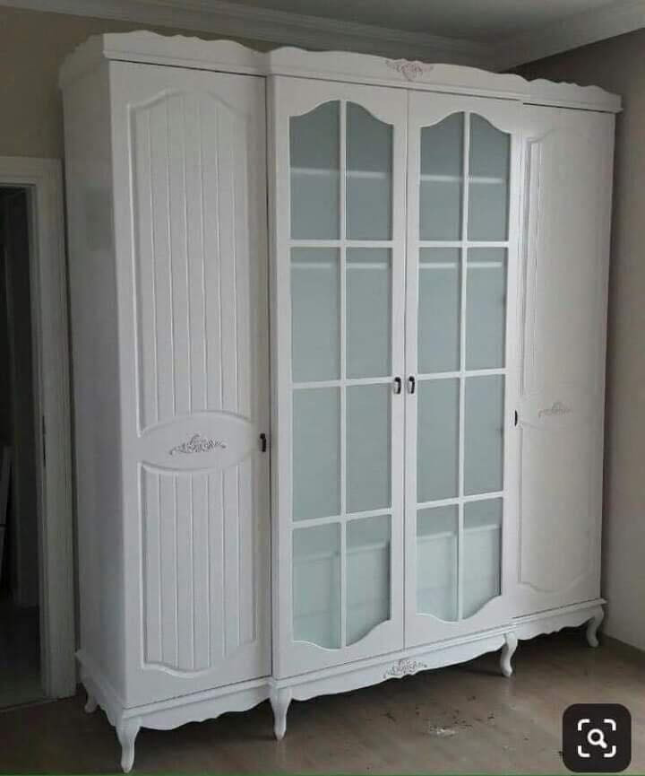 جمعة مباركة زبائنا الطيبين 
غرف شبابية انشاء الله تنال اعجابكم 
التصميم تركي والشغل عراقي شغل درجة اولى 
للستفسار مراسلة واتساب *********** 
العنوان بغداد الدورة نهاية شارع الصحة مجاور كلية كلكامش مجاور مكوى اسطنبول معرض بيوتنا للاثاث العراقي 
ملاحظة نفصل حسب الطلب شعارنا اثث بيتك وانت بيتك
