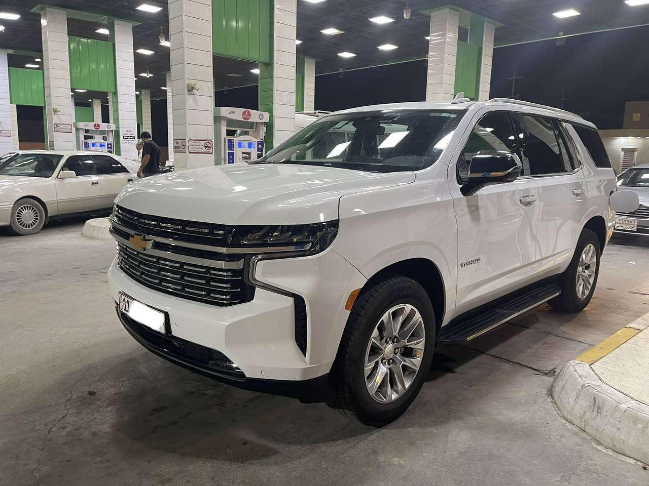 السلام عليكم
تاهو PREMIER                                                                       

السعر 475$ورقة 

وارد امريكي موديل 2023 

الرقم بغداد انكليزي كلش حلو

‏ وارد امريكي 

حادثه مرفق بالصور چاملق خلفي اليمين 

ومصلح خشم المدكر الأيمن اثر شخوط 

وشوية من بداية المدكر بي صبغ قليل 

بدون دواخل ولا شواصي كله بلاد

جميع الايرباك سليم 

#######################

‏ فول مواصفات 

* ‏8سلندر محرك ( 5300 )

* تو ويل

‏* كراسي جلد طبيعي معروف بلتاهو PREMIERE 

* ال‏كراسي كهربائية 

‏* كراسي هزاز(عند اقتراب السيارة من اي شي)

‏* كراسي(تبريد + تدفئه)

‏* تبريد تدفأه خلفي شاشة لمس 

‏* شحن الهاتف لاسلكياً

‏* كروس سرعة

‏* نظام AUTO START

* ‏نظام هندبريك دكمة AUTO HOLD

* ‏نظام مانع انزلاق 

‏* فول تحكم استيرن(جهتين امامي+جهتين خلفي)

‏* استيرن كهرباء

‏* استيرن تدفئة

‏* شاشة عرض الاعطال

‏* صندوك كهرباء(شفط)

‏* فتح وغلق صندوك تلقائياً عن طريق القدم

* ‏دبل كير(عادي+اوتوماتيك)

‏* ناقل حركة 10 نمر

* ‏دبل حساس(امامي+خلفي)

* ‏نظام تحكم بمستوى الضوء الداخلي

* اوتو ستوب 

* ‏مري شفط

* ‏شاشة امامية كبيرة اصلية

* تشغيل عن بعد

* تخم تاير جديد 

* باتري جديد 

السعر 475$ 

الموقف: البصره دور النفط   

‏  

‏رقم الهاتف  ***********

صور الحادث مرفقه ويه الصور

السياره جاهزه من كلشي اي نقص مابيهه ع وضع الشركه
