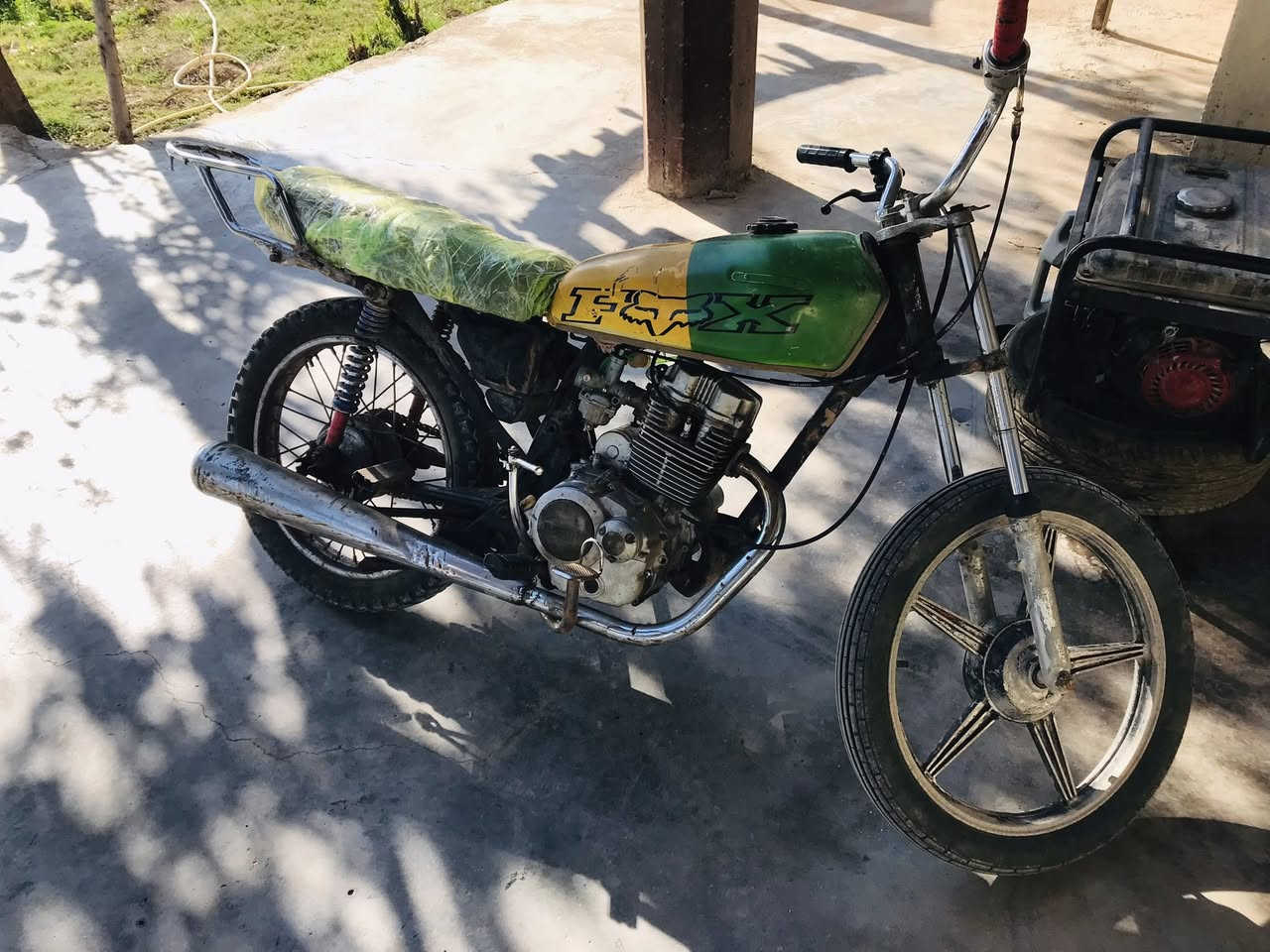 السلام عليكم دراجه للبيع كلك 5كير سعر 150وبيه مجال لمكان واسط عزيزيه ***********
