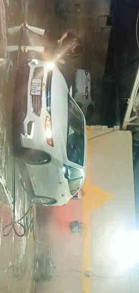 موديل 2018
رقم كركوك جديد دولي معه بطاقه بانزين
سياره جديده حيل والله اشكد تتصور نظيفه 
شرط كير محرك لامفتوح ولاتنقيص ولاتبخير اترايك للبصره صدر تايرات كله بالشرط 
ظرر السياره جاملق الامامي والباب الي من السكن فقط بدون دواخل شرط مابيه دواخل 
حتى الدعاميه كبس ممفتوحه 
الاستفسار اتصال على الرقم 
سعره السياره    117 اوبيه مجال
***********
***********
