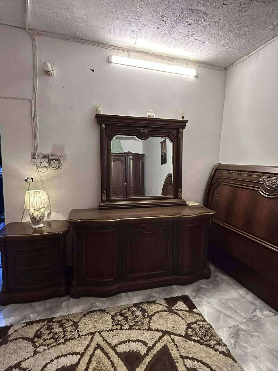 غرفه نوم ماليزي نضيفه تحتاج فقط صوميه سعر350 مكان بغداد شرطه الخامسه


**إذا كنت صاحب هذا الإعلان وتريد حذفه لأي سبب، رجاءا أرسل رسالة إلى الدعم الفني**