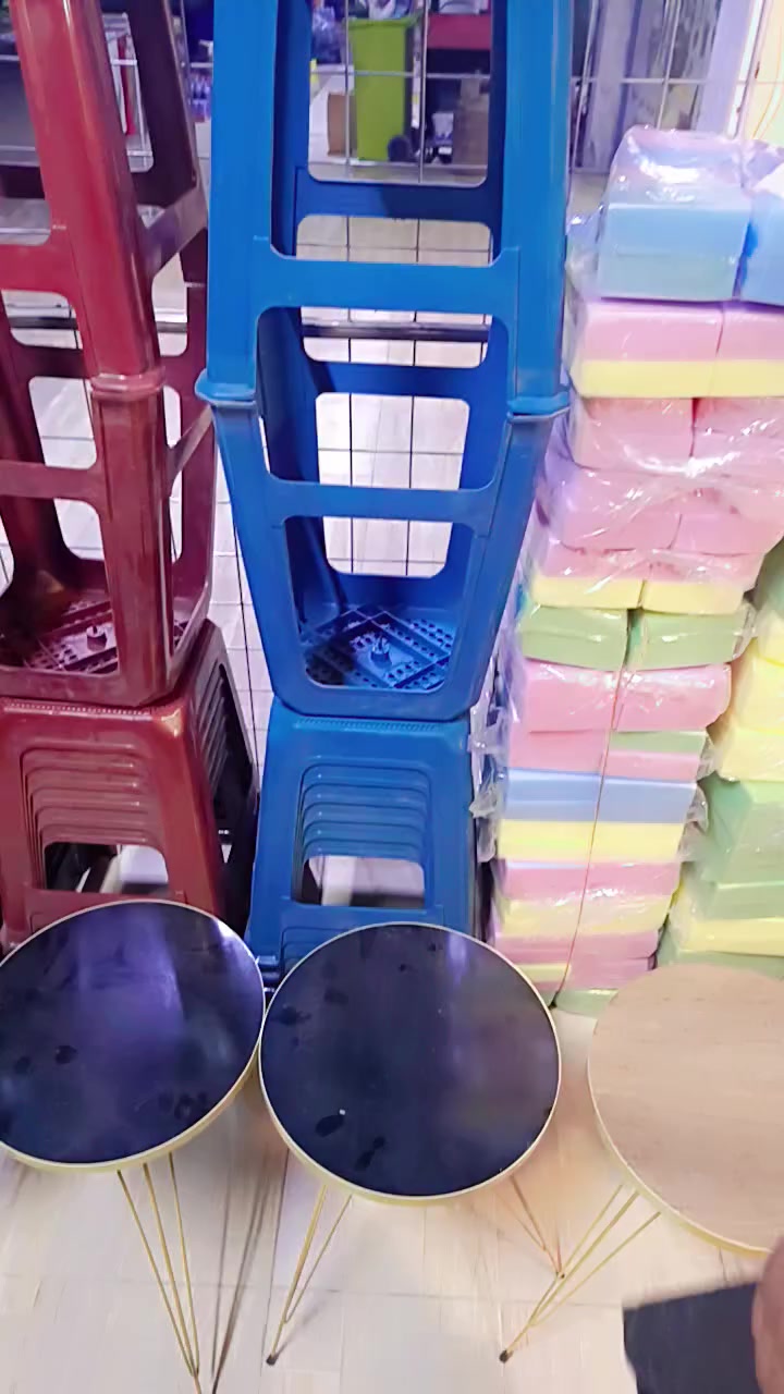 اللهم صلِّ على محمدٍ وآلِ محمد
طبلات بلاستك 
بهذا الشكل والحجم
والعرض اليوم 
سعر القطعه 1000
الف دينار فقط
للتواصل واتساب 
***********
 العنوان بابل الاسكندريه منطقة الجفجافه قرب صيدليه سلام القديمه قرب السيطره 
 @إشارة
