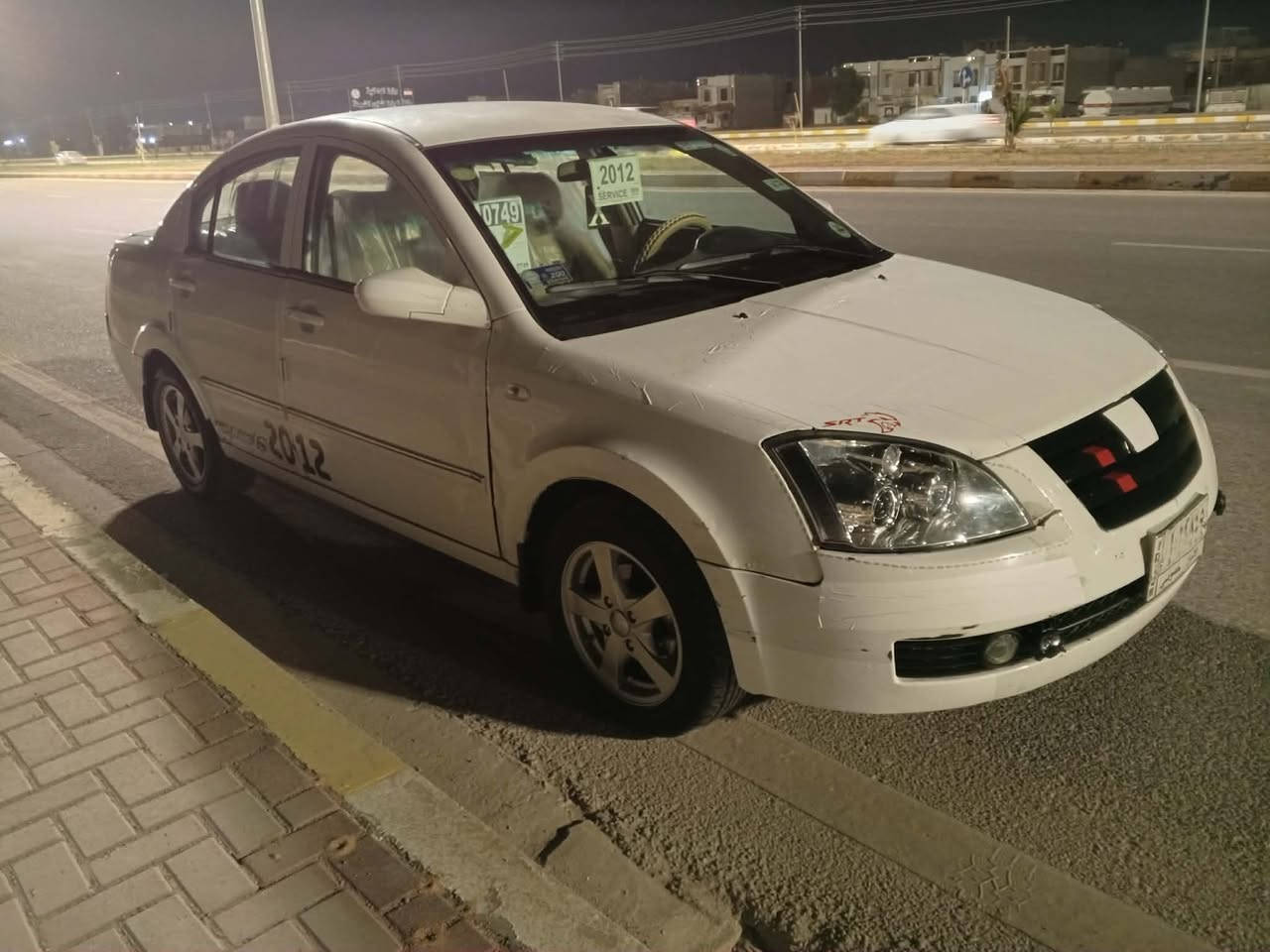 السلام عليكم مكلف بالنشر مكلف بالنشر الشراي يتصل ع الرقم 
للبيع شيري اي فايف 2012 رقم انبار بعد كم شهر تصير حره محرك كير محور كورلا مكان السياره بالرمادي السعر 32 
***********
