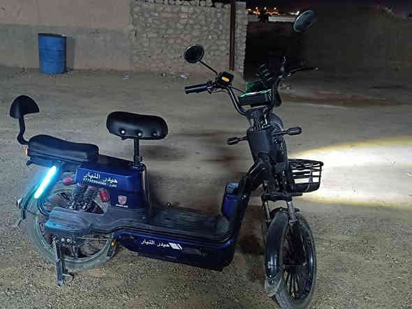 دراجة شحن فول مواصفات كهربائيات شغاله جميع 
بطارية جديده
 مستعمل اقل شهر اربع نمر للبيع السعر 450 وبي مجال بسيط للاستفسار *********** واتساب
