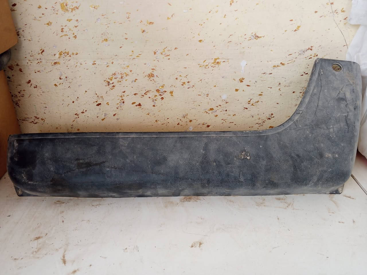 للبيع
فان كاديت الواحد 20 
واقيات مطريه بنيد الزوج 15 
غلاف بطانه 5 
دبل الواحد 5 
شوته 10 
قليج كير 10 
دكشن بارد 10 
قبق ولفات الواحد 10 
غطاء اسعافات كلهن 10 
زوج مري  20 
جاين 5 
مكاني نجف 
***********
